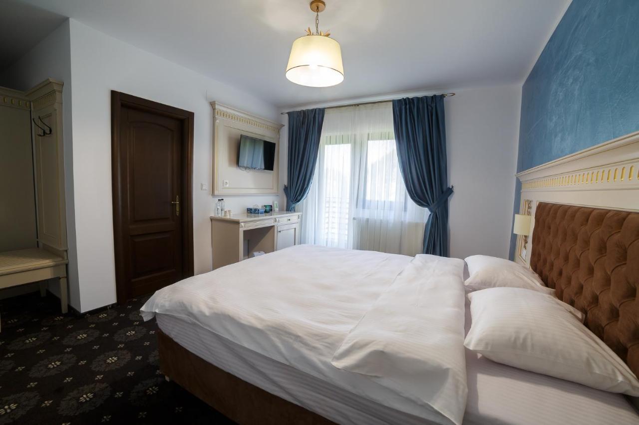 Gradina Mariajelor Hotel Câmpulung Moldovenesc Екстериор снимка
